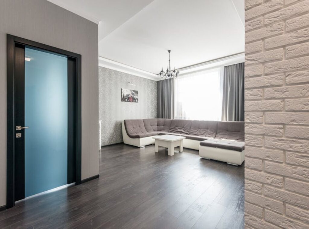 How to Wash Laminate Floors Livpristwash